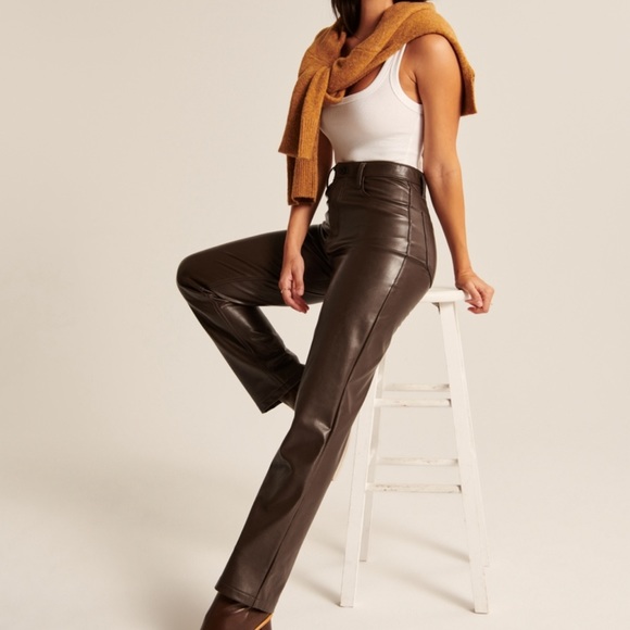 Abercrombie ‘90s Straight Ultra High Rise Curve Love Faux Leather Pants - Picture 1 of 6